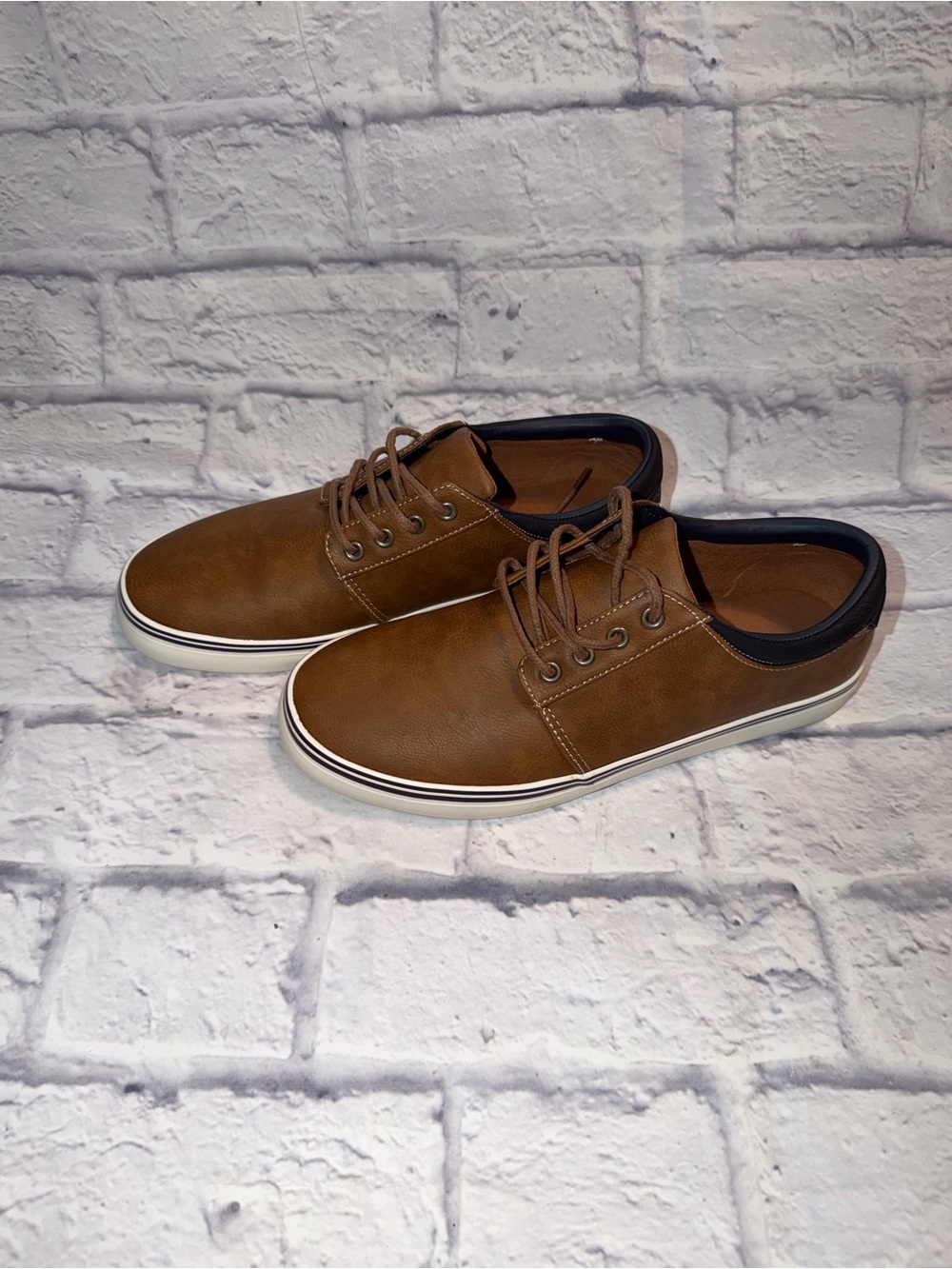 Men's Casual Slip-On Style Loafers with Lace